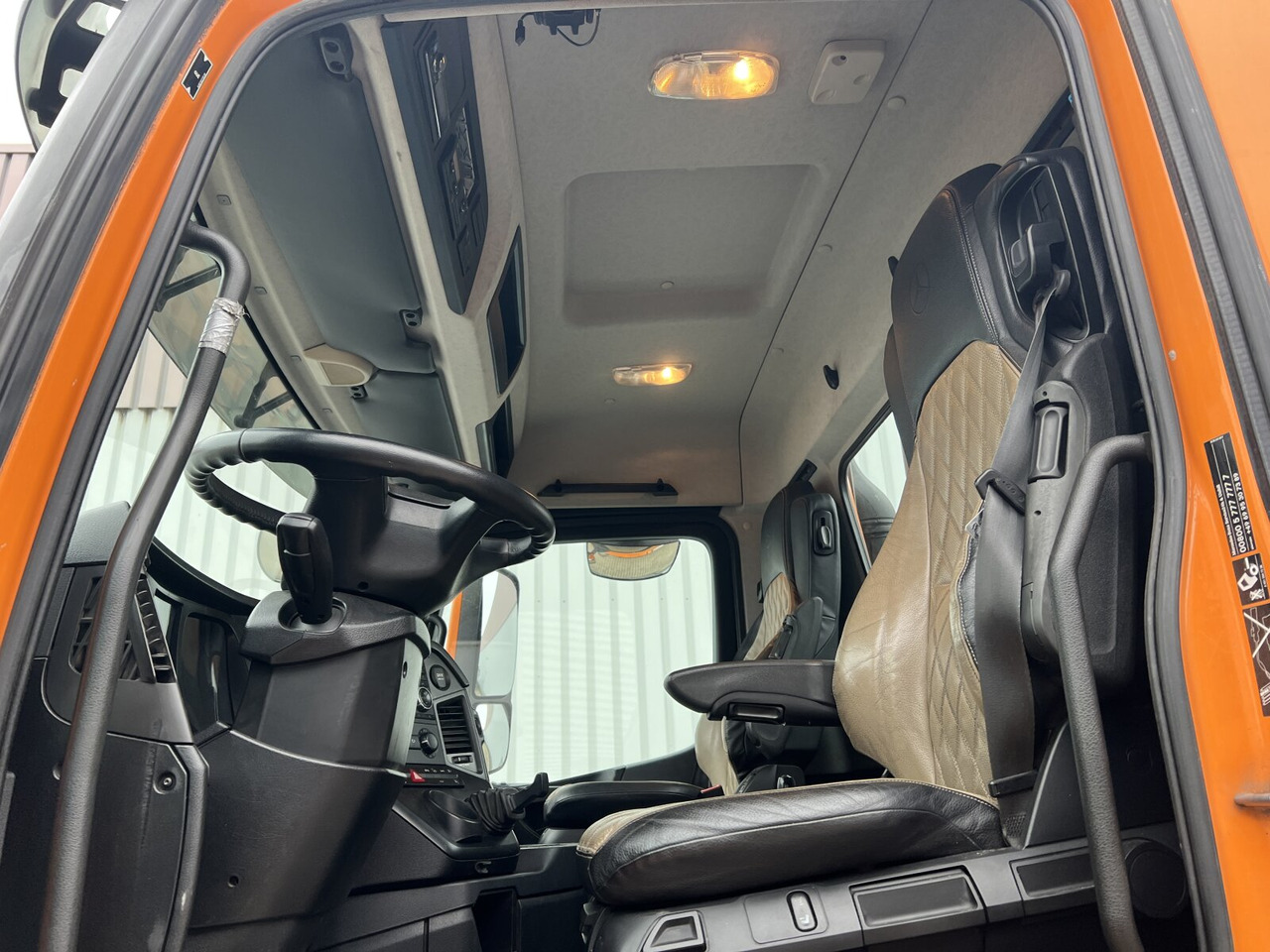 Mercedes-Benz Arocs 2552 L 6x2 Arocs 2552 L 6x2, Lenk-/Liftachse - شاحنة برافعة خطافية: صورة 2 Mercedes-Benz Arocs 2552 L 6x2 Arocs 2552 L 6x2, Lenk-/Liftachse - شاحنة برافعة خطافية: صورة 2
