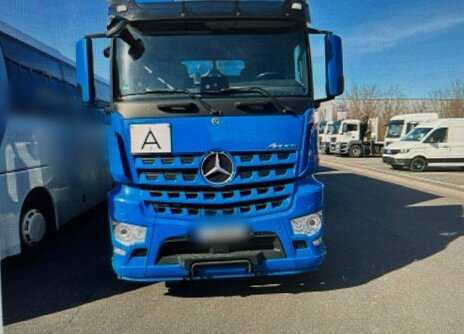Mercedes-Benz Arocs 2553 L 6x2 Arocs 2553 L 6x2, Lenk-/Liftachse, Navi - شاحنة برافعة خطافية: صورة 2 Mercedes-Benz Arocs 2553 L 6x2 Arocs 2553 L 6x2, Lenk-/Liftachse, Navi - شاحنة برافعة خطافية: صورة 2