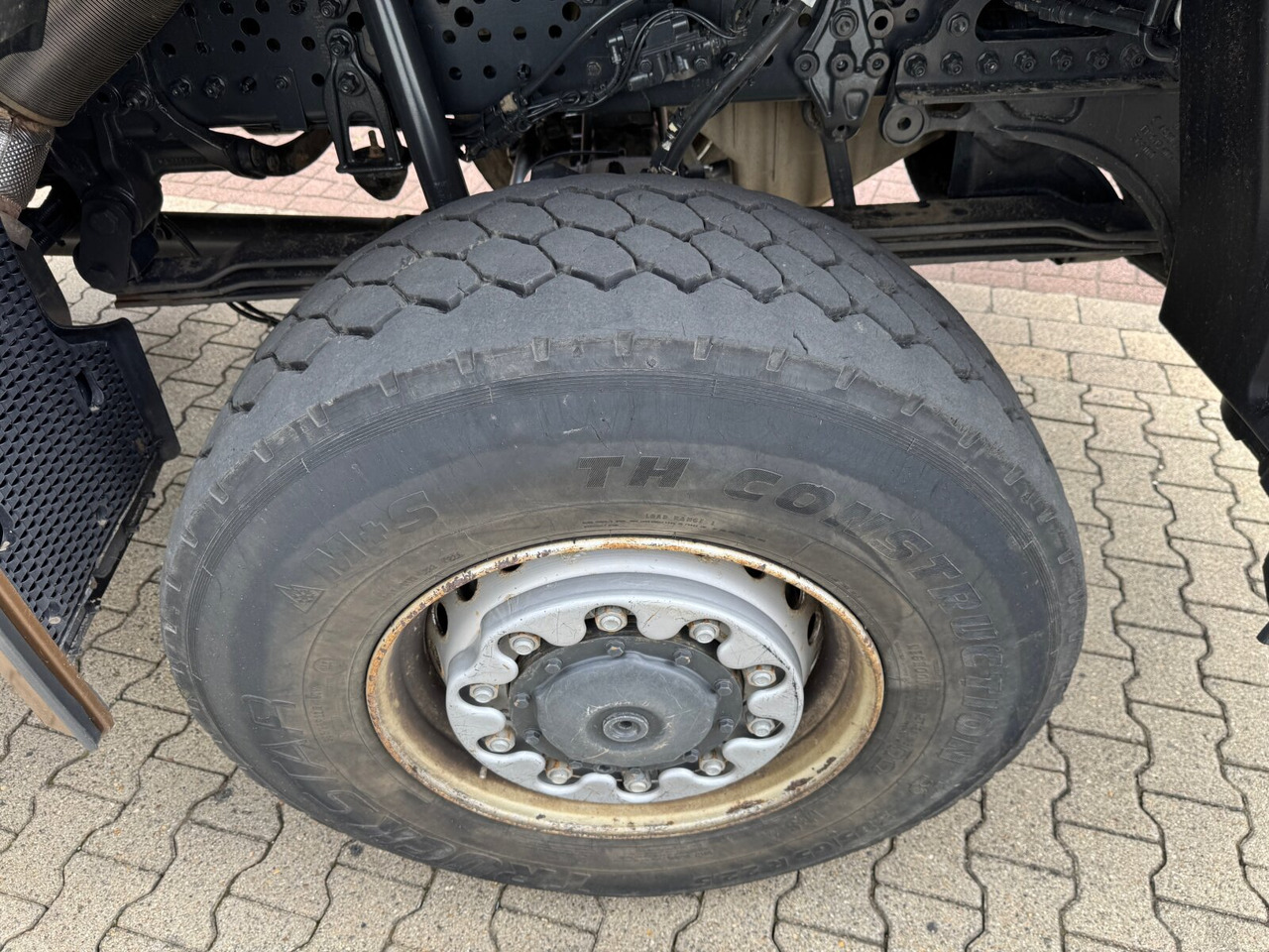 Mercedes-Benz Arocs 3351 LS 6x6 Arocs 3351 LS 6x6, Grounder, MirrorCam, Navi - شاحنة بهيكل معدني للمقصورة: صورة 2 Mercedes-Benz Arocs 3351 LS 6x6 Arocs 3351 LS 6x6, Grounder, MirrorCam, Navi - شاحنة بهيكل معدني للمقصورة: صورة 2