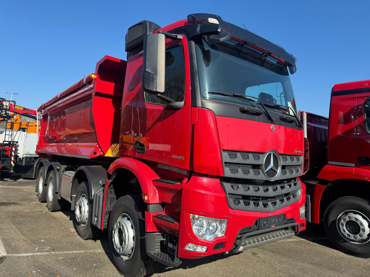 Mercedes-Benz Arocs 4145 K 8x4/4 Arocs 4145 K 8x4/4, Grounder, MultimediaCockpit, Navi, Stahlmulde ca. 16m³ - شاحنة قلاب التعدين: صورة 1 Mercedes-Benz Arocs 4145 K 8x4/4 Arocs 4145 K 8x4/4, Grounder, MultimediaCockpit, Navi, Stahlmulde ca. 16m³ - شاحنة قلاب التعدين: صورة 1