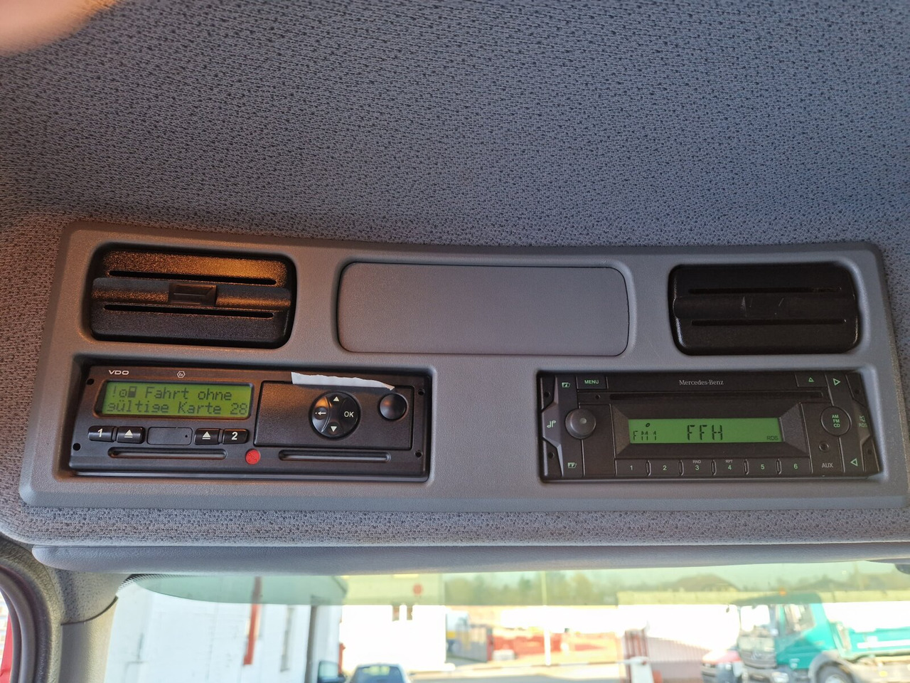 Mercedes-Benz Atego 1218 L 4x2 1218 L 4x2, Fassi Kran F 95A21 5.9m-1.545 kg, - شاحنة كرين, شاحنات مسطحة: صورة 2 Mercedes-Benz Atego 1218 L 4x2 1218 L 4x2, Fassi Kran F 95A21 5.9m-1.545 kg, - شاحنة كرين, شاحنات مسطحة: صورة 2