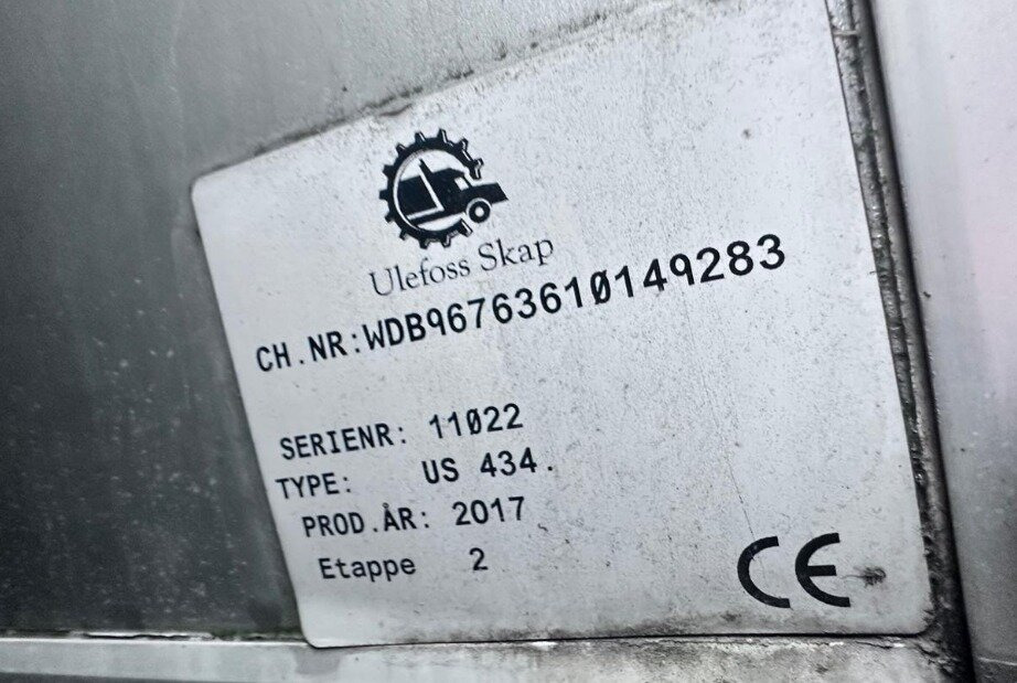 Mercedes-Benz Atego 1330 4x4 Atego 1330 4x4, Iso-Koffer mit Heizung und LBW - شاحنة صندوقية: صورة 3 Mercedes-Benz Atego 1330 4x4 Atego 1330 4x4, Iso-Koffer mit Heizung und LBW - شاحنة صندوقية: صورة 3