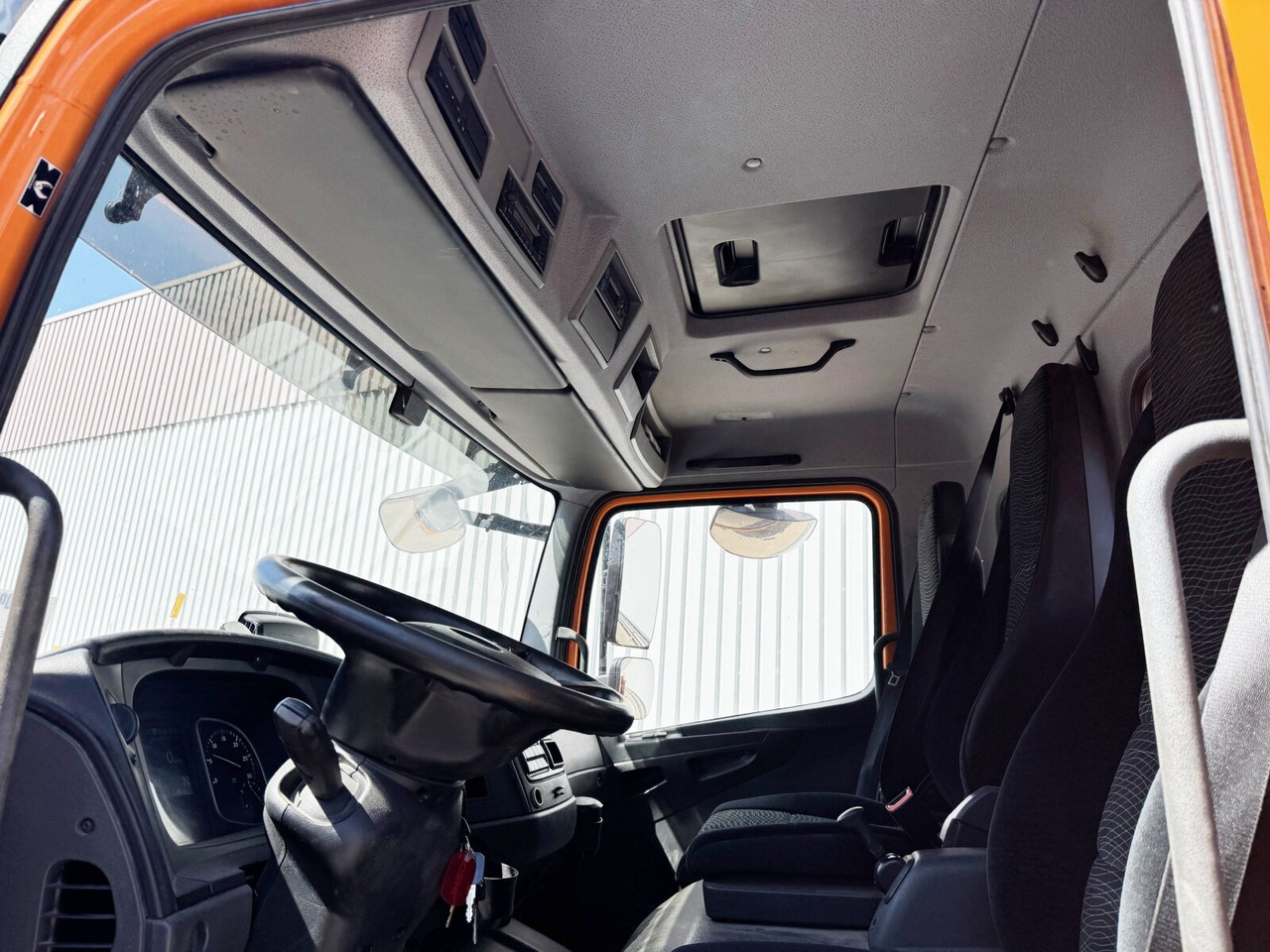 Mercedes-Benz Atego 1530 K 4x2 Atego 1530 K 4x2, Meiller 3-Seiten, 2x AHK - شاحنة قلاب: صورة 3 Mercedes-Benz Atego 1530 K 4x2 Atego 1530 K 4x2, Meiller 3-Seiten, 2x AHK - شاحنة قلاب: صورة 3