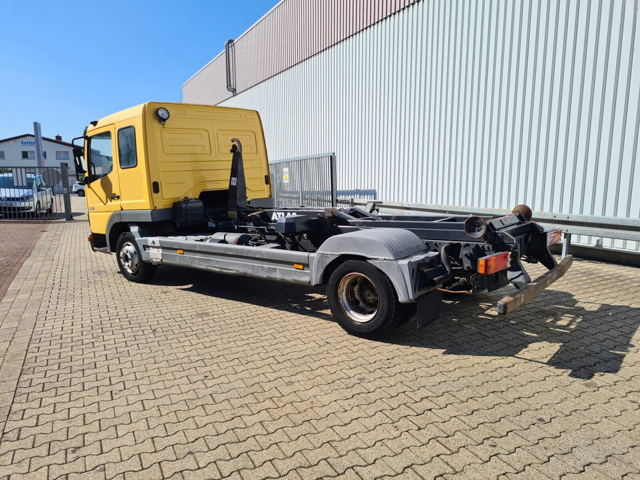 شاحنة برافعة خطافية Mercedes-Benz Atego 815 K 4x2 Atego 815 K 4x2: صورة 8 شاحنة برافعة خطافية Mercedes-Benz Atego 815 K 4x2 Atego 815 K 4x2: صورة 8