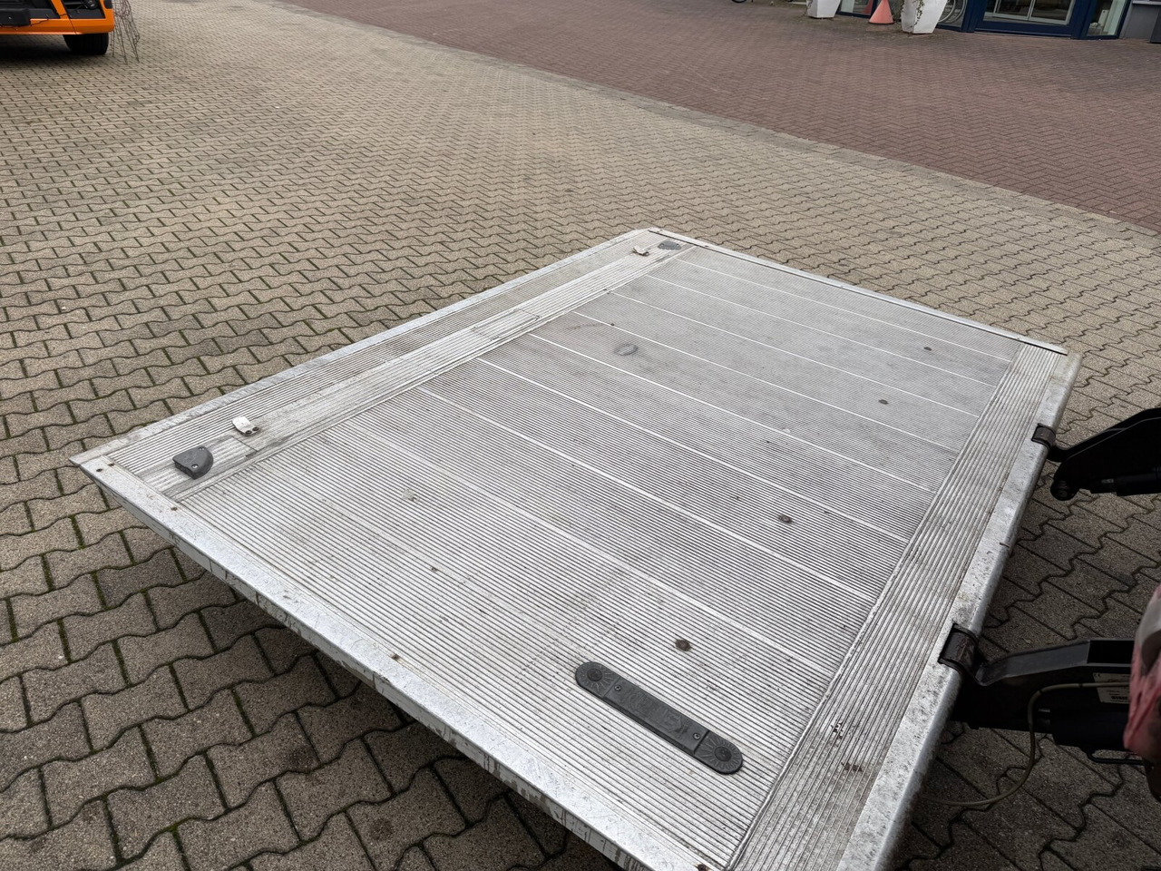 Mercedes-Benz Atego 816 4x2 Atego 816 4x2, Kühlkoffer, Trennwand, ThermoKing, LBW Sörensen - شاحنة: صورة 3 Mercedes-Benz Atego 816 4x2 Atego 816 4x2, Kühlkoffer, Trennwand, ThermoKing, LBW Sörensen - شاحنة: صورة 3