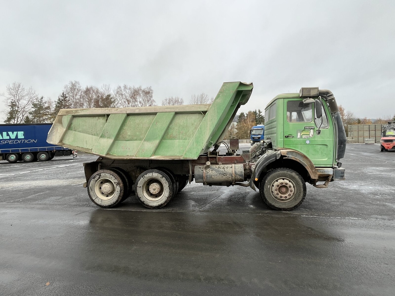 Mercedes-Benz NG 2628 K 6x4 NG 2628 K 6x4, V8, MEILLER Stahlmulde ca. 10³ - شاحنة قلاب التعدين: صورة 2 Mercedes-Benz NG 2628 K 6x4 NG 2628 K 6x4, V8, MEILLER Stahlmulde ca. 10³ - شاحنة قلاب التعدين: صورة 2