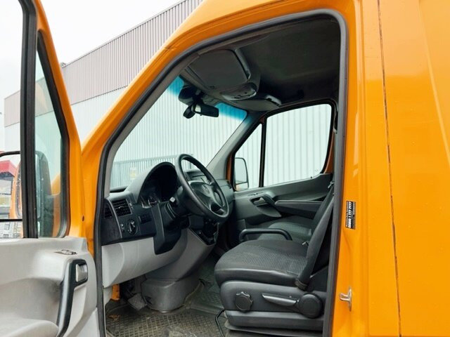 Mercedes-Benz Sprinter 515 CDI 4x2 Sprinter 515 CDI 4x2 - فان: صورة 3 Mercedes-Benz Sprinter 515 CDI 4x2 Sprinter 515 CDI 4x2 - فان: صورة 3