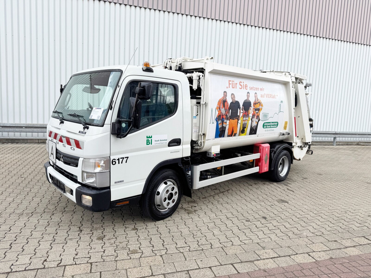 Mitsubishi Fuso 7C18 4x2 Fuso 7C18 4x2, EEV, Zöller ASF HL Micro XL, Zöller Schüttung - شاحنة: صورة 1 Mitsubishi Fuso 7C18 4x2 Fuso 7C18 4x2, EEV, Zöller ASF HL Micro XL, Zöller Schüttung - شاحنة: صورة 1