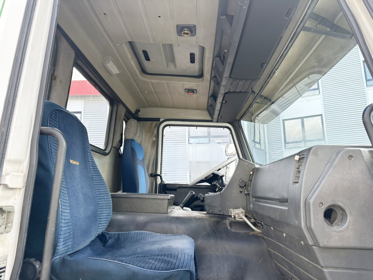 Scania P93 HK 250 6x4L P93 HK 250 6x4L - شاحنة بهيكل معدني للمقصورة: صورة 4 Scania P93 HK 250 6x4L P93 HK 250 6x4L - شاحنة بهيكل معدني للمقصورة: صورة 4