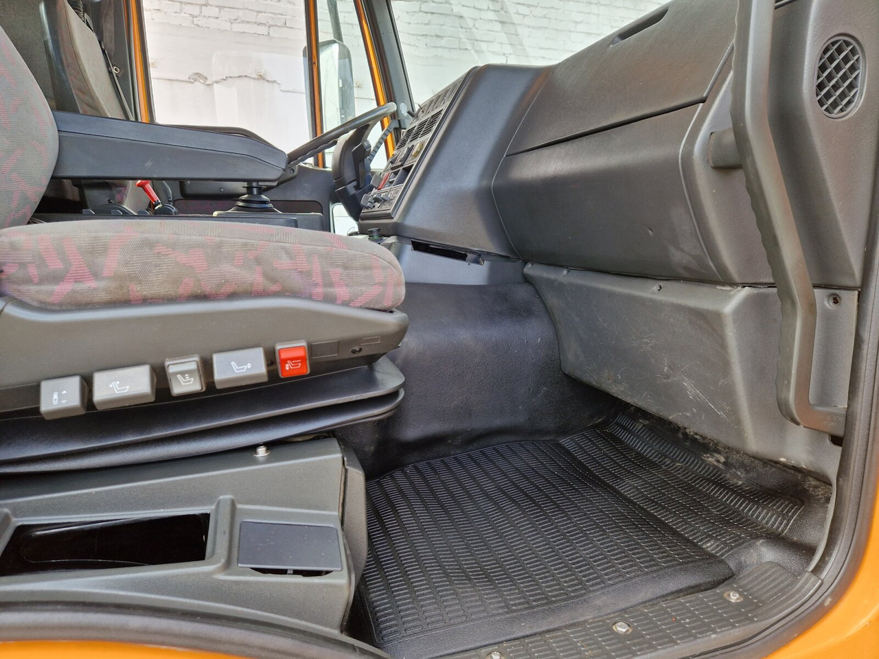 شاحنة قلاب Trakker 190E350 4x4 Trakker 190E350 4x4, Meiller-Kipper, Winterdienstausstattung: صورة 6