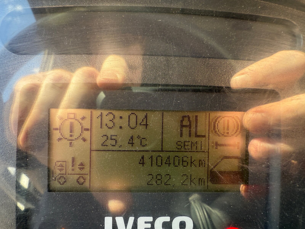 Trakker AT380T45/P 6x4 Trakker AT380T45/P 6x4, EEV - شاحنة برافعة خطافية: صورة 2 Trakker AT380T45/P 6x4 Trakker AT380T45/P 6x4, EEV - شاحنة برافعة خطافية: صورة 2