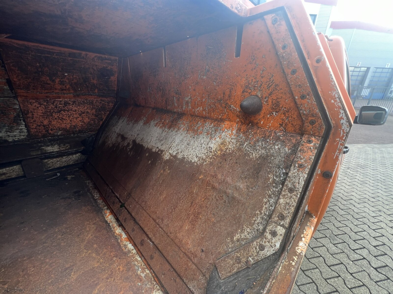 Volkswagen T5 1.9 TDI 4x2 Müllwagen T5 1.9 TDI 4x2, Hagemann Müllpreßaufbau ca. 3,4m³, Rechtslenker - شاحنة قمامة: صورة 5 Volkswagen T5 1.9 TDI 4x2 Müllwagen T5 1.9 TDI 4x2, Hagemann Müllpreßaufbau ca. 3,4m³, Rechtslenker - شاحنة قمامة: صورة 5