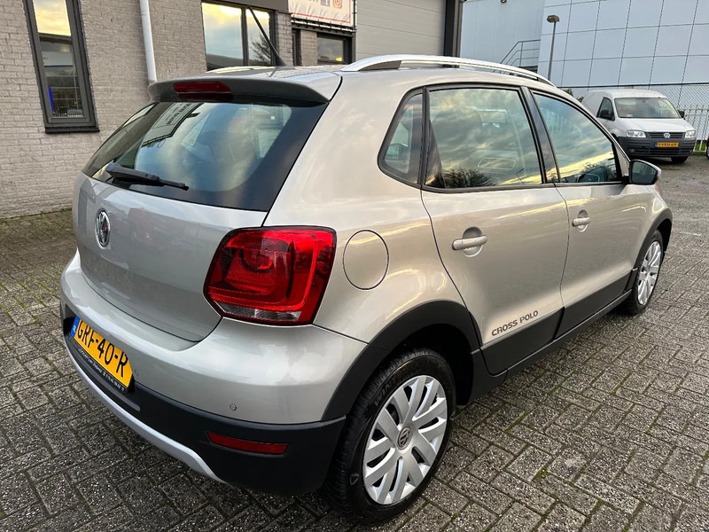 Volkswagen Polo 1.2 TSI CROSS + AUTOMATIC + 101.474 KM + APK/TUV - هاتشباك: صورة 5 Volkswagen Polo 1.2 TSI CROSS + AUTOMATIC + 101.474 KM + APK/TUV - هاتشباك: صورة 5