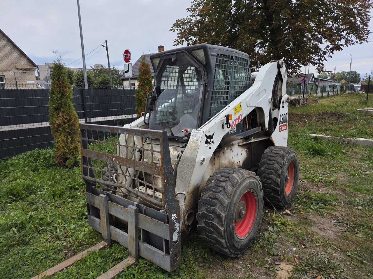 BOBCAT A300 - شيول صغير: صورة 2 BOBCAT A300 - شيول صغير: صورة 2