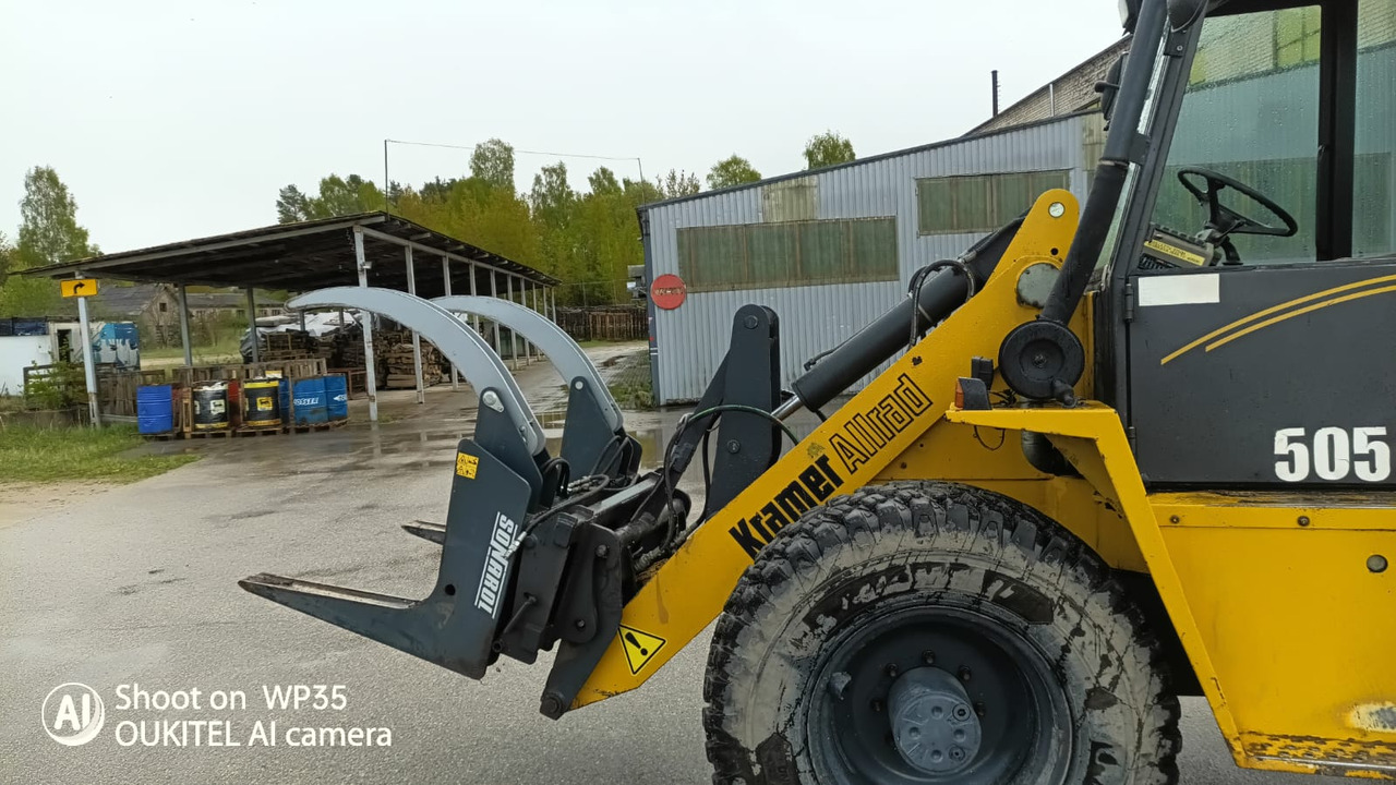 اللودر بعجل KRAMER Allrad 720 typ 305: صورة 8