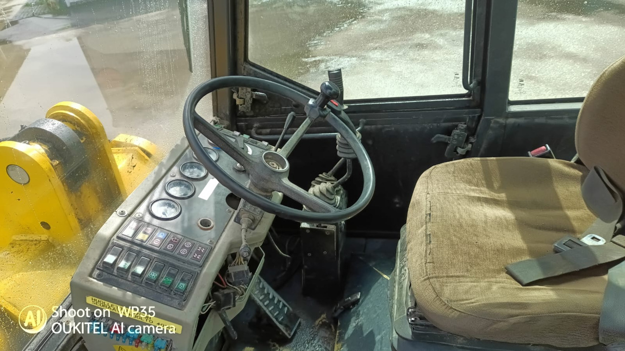 اللودر بعجل KRAMER Allrad 720 typ 305: صورة 13