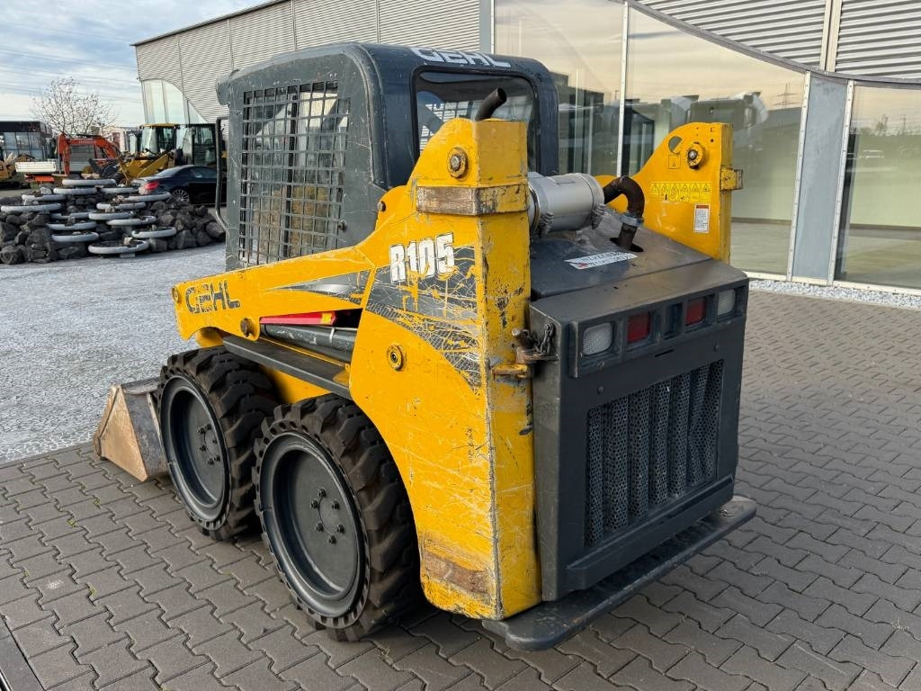 Gehl R 105 - شيول صغير: صورة 3 Gehl R 105 - شيول صغير: صورة 3
