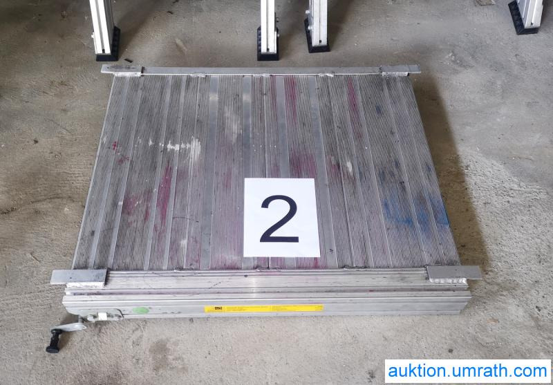 Posten Konvolut Zarges Plattform Laufsteg Bühne Überstieg Gehsteig Sockel Treppen Aluminium hochwertig - معدات الورشة: صورة 5 Posten Konvolut Zarges Plattform Laufsteg Bühne Überstieg Gehsteig Sockel Treppen Aluminium hochwertig - معدات الورشة: صورة 5