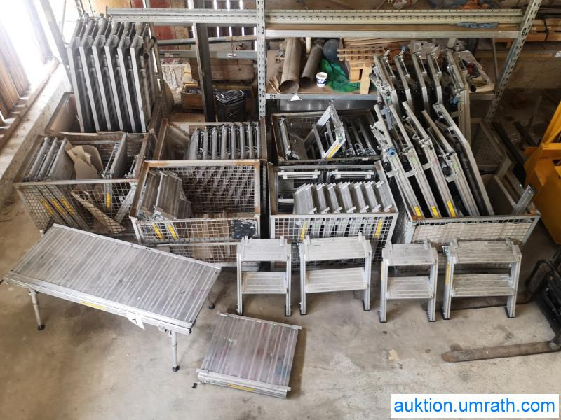 Posten Konvolut Zarges Plattform Laufsteg Bühne Überstieg Gehsteig Sockel Treppen Aluminium hochwertig - معدات الورشة: صورة 1 Posten Konvolut Zarges Plattform Laufsteg Bühne Überstieg Gehsteig Sockel Treppen Aluminium hochwertig - معدات الورشة: صورة 1