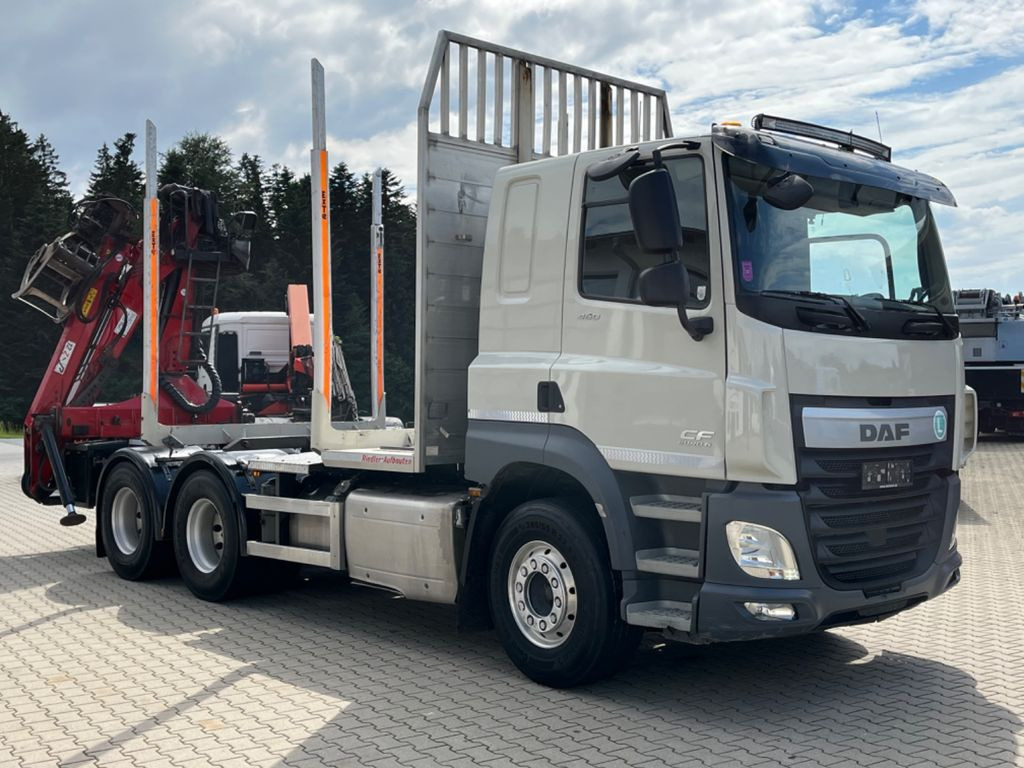 DAF CF 460 6x4 mit Riedler Holzaufb. Penz Kran 12Z DAF CF 460 6x4 mit Riedler Holzaufb. Penz Kran 12Z - شاحنة قطع الأشجار, شاحنة كرين: صورة 2 DAF CF 460 6x4 mit Riedler Holzaufb. Penz Kran 12Z DAF CF 460 6x4 mit Riedler Holzaufb. Penz Kran 12Z - شاحنة قطع الأشجار, شاحنة كرين: صورة 2