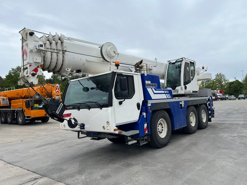 Liebherr LTM 1055-3.2 - موبايل كرين: صورة 1 Liebherr LTM 1055-3.2 - موبايل كرين: صورة 1