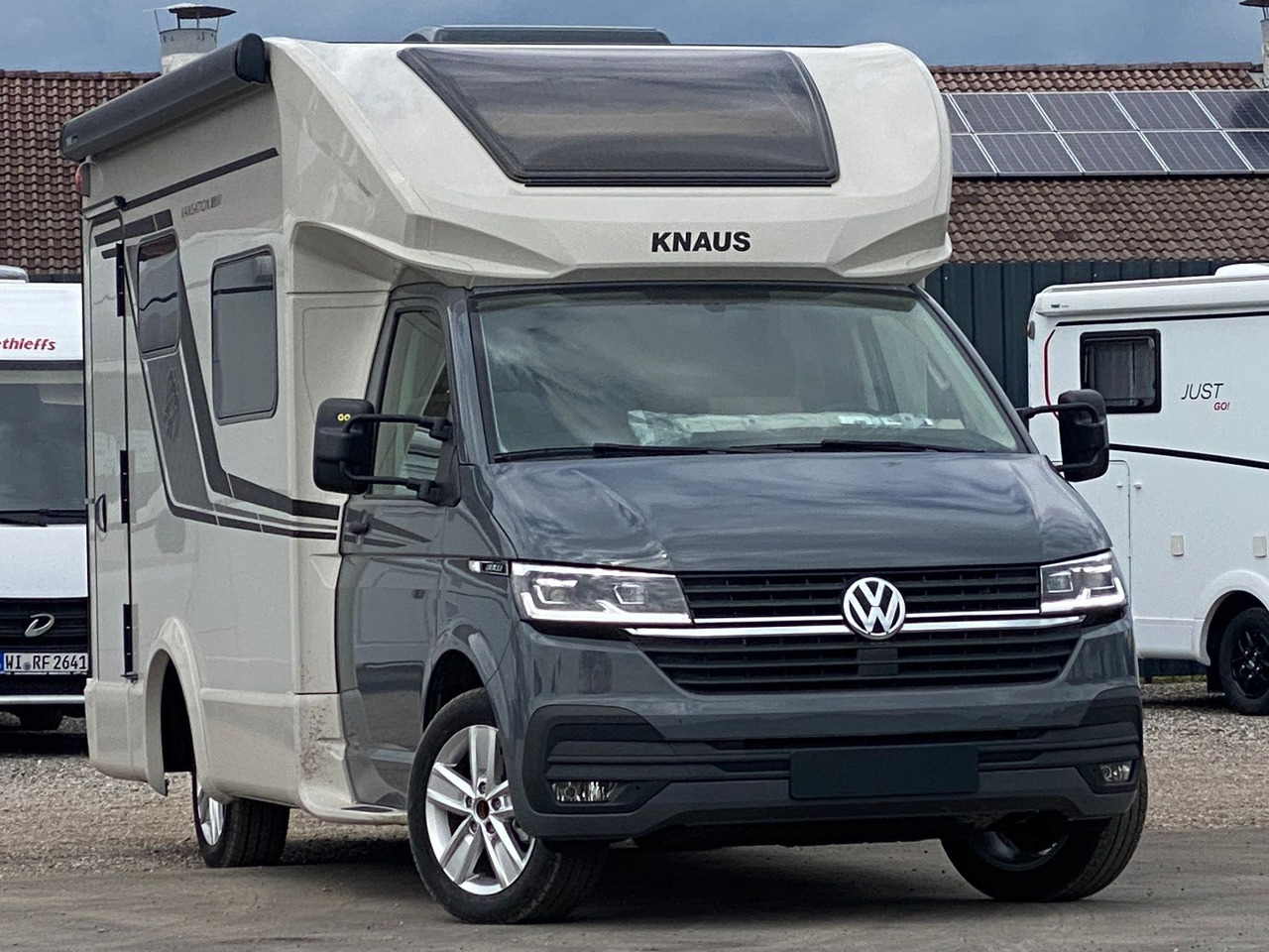 Knaus Tourer Van 500 LT, slide Bett, Tageszulassung - موتر هوم شبه متكامل: صورة 1 Knaus Tourer Van 500 LT, slide Bett, Tageszulassung - موتر هوم شبه متكامل: صورة 1