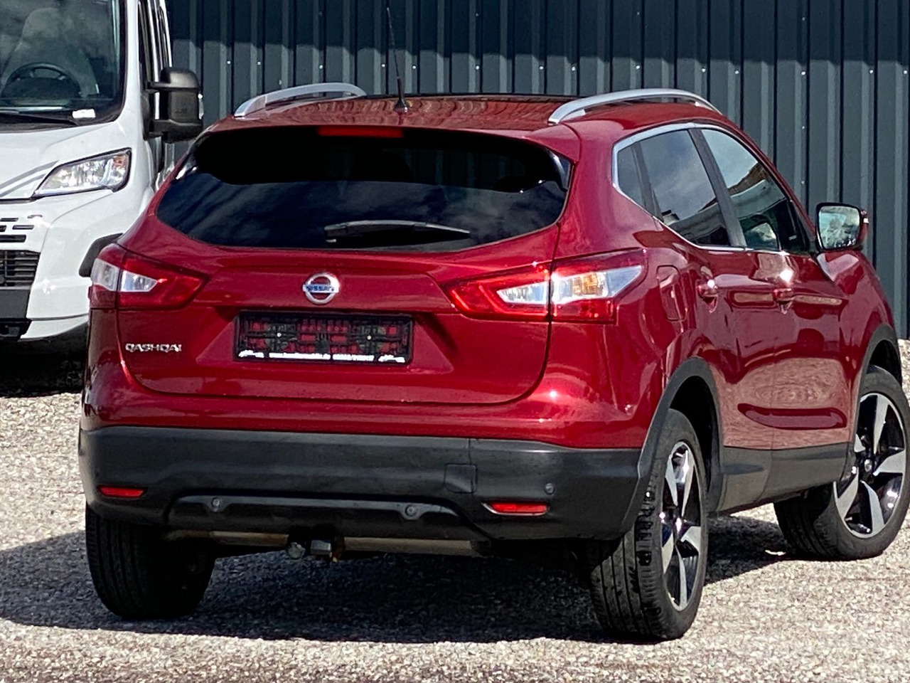 Nissan Qashqai 360° 4x4 - سيارة دفع رباعي: صورة 5 Nissan Qashqai 360° 4x4 - سيارة دفع رباعي: صورة 5