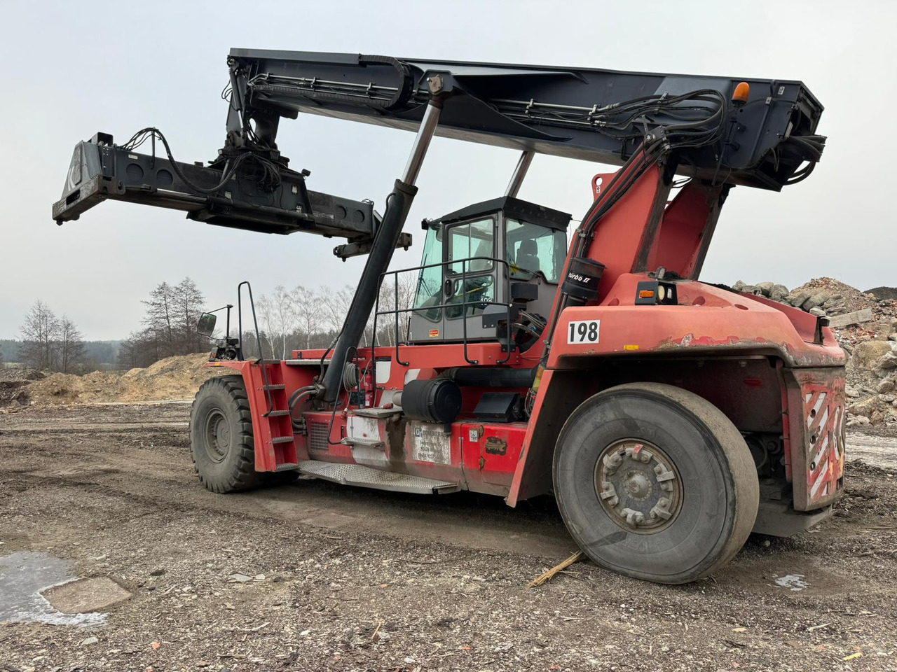KALMAR DRF420-60S5 BJ: 2011 BStd: 23579h - آلة نقل الحاويات: صورة 2 KALMAR DRF420-60S5 BJ: 2011 BStd: 23579h - آلة نقل الحاويات: صورة 2