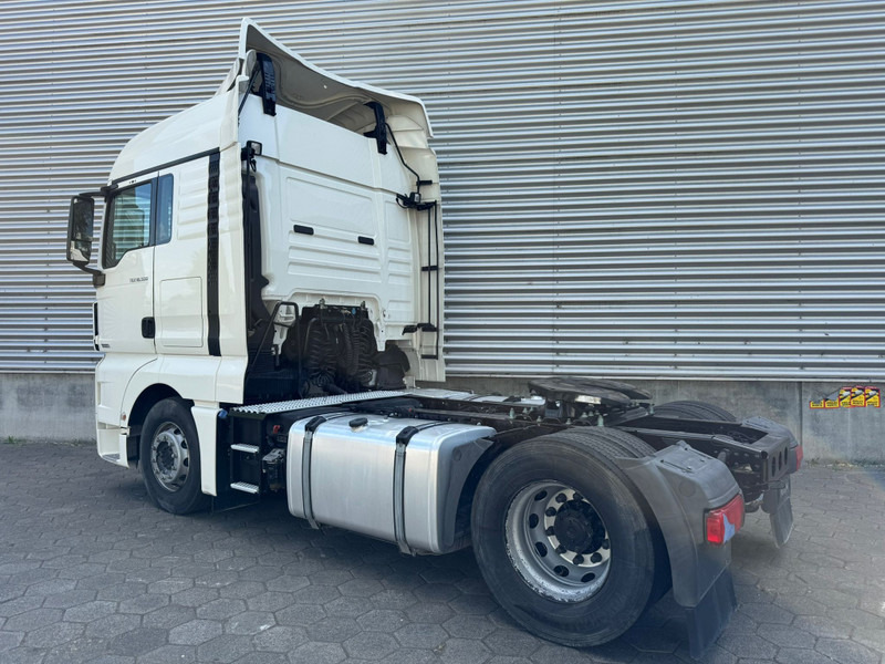 MAN TGX 18.500 XLX / Intarder / Roof Klima / 2 Tanks - مقطورة السحب: صورة 3 MAN TGX 18.500 XLX / Intarder / Roof Klima / 2 Tanks - مقطورة السحب: صورة 3