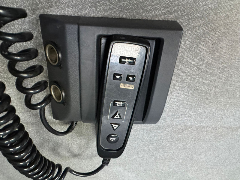 رأس تريلا Renault T 460 / Refrigarator / Euro 6 / 2 Beds: صورة 14