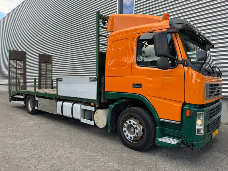 Volvo FM 300 / Machine Transport / Hydraulic Ramp / Klima / TUV:7-2025 / NL Truck - شاحنة: صورة 2 Volvo FM 300 / Machine Transport / Hydraulic Ramp / Klima / TUV:7-2025 / NL Truck - شاحنة: صورة 2