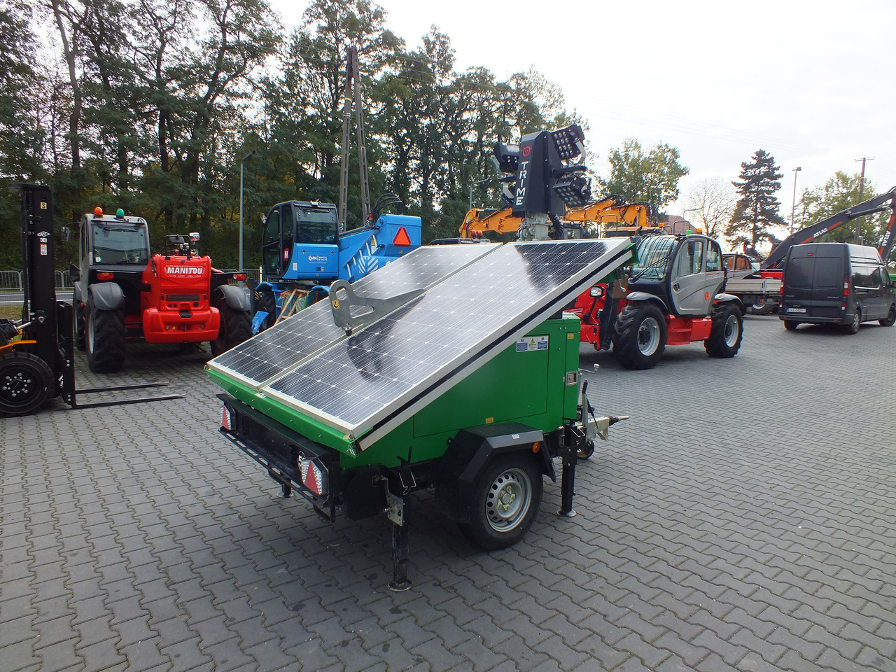 TRIME X-SOLAR - برج إنارة - حفّار: صورة 3 TRIME X-SOLAR - برج إنارة - حفّار: صورة 3