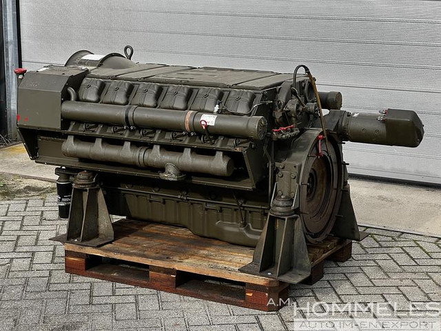 Deutz AG F12L413 - محرك: صورة 4 Deutz AG F12L413 - محرك: صورة 4