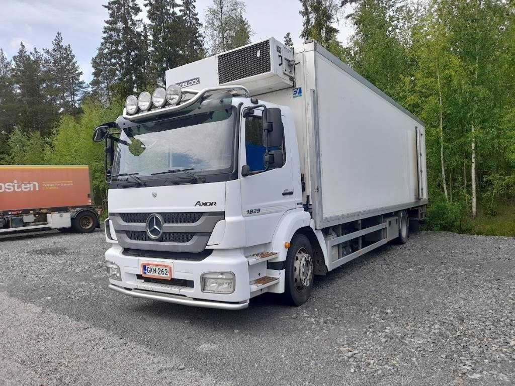 Mercedes-Benz Axor 1829 - شاحنة ذات مبرد: صورة 2 Mercedes-Benz Axor 1829 - شاحنة ذات مبرد: صورة 2