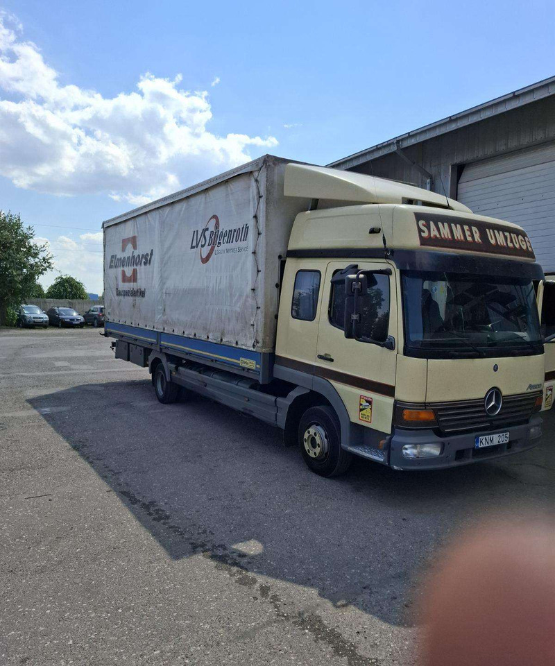 Mercedes-Benz Atego - شاحنة ذات ستائر جانبية: صورة 1 Mercedes-Benz Atego - شاحنة ذات ستائر جانبية: صورة 1