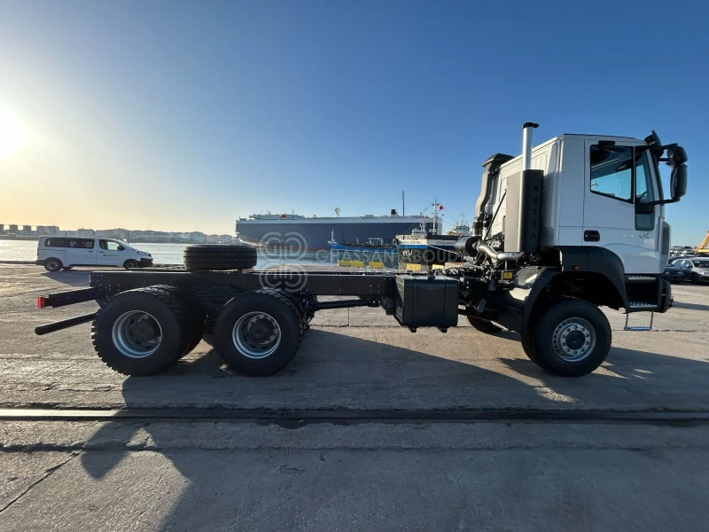 ASTRA HD9 6x6 CHASSIS - Barcelona Stock - شاحنة بهيكل معدني للمقصورة: صورة 4 ASTRA HD9 6x6 CHASSIS - Barcelona Stock - شاحنة بهيكل معدني للمقصورة: صورة 4