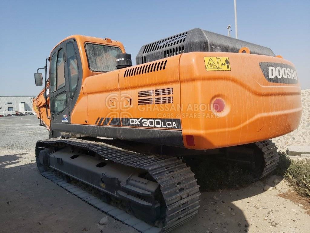 DOOSAN DX300 LCA – CRAWLER EXCAVATOR OPERATING WEIGHT 29.6 TON WITH 1.47 CBM BUCKET (HEAVY DUTY) SHOE 800MM TG MY2022 - حفار زاحف: صورة 2 DOOSAN DX300 LCA – CRAWLER EXCAVATOR OPERATING WEIGHT 29.6 TON WITH 1.47 CBM BUCKET (HEAVY DUTY) SHOE 800MM TG MY2022 - حفار زاحف: صورة 2