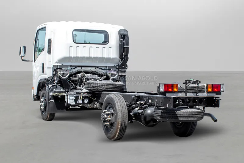 Isuzu NQR 75 4x2 Chassis - شاحنة بهيكل معدني للمقصورة: صورة 3 Isuzu NQR 75 4x2 Chassis - شاحنة بهيكل معدني للمقصورة: صورة 3