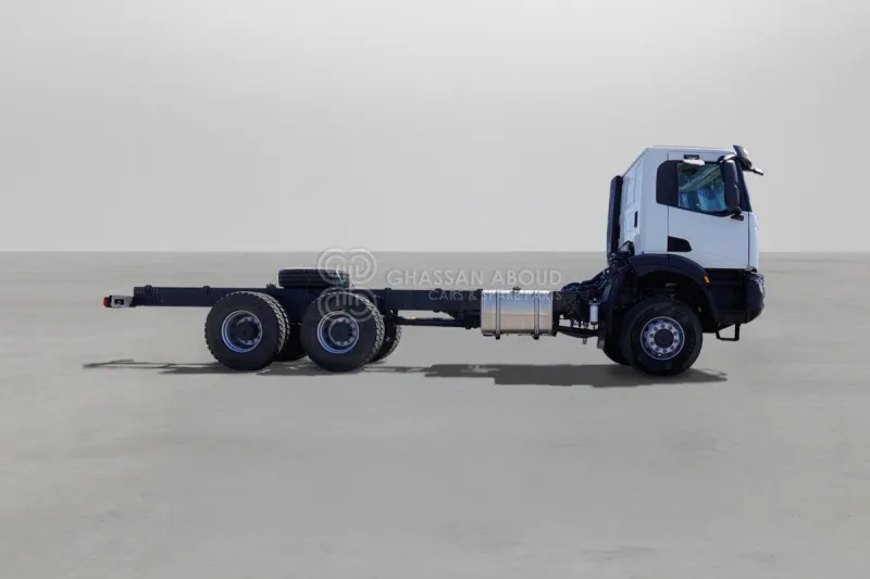 Iveco T-WAY AD380T47H 6X6 R22.5 Tyres Chassis - شاحنة بهيكل معدني للمقصورة: صورة 5 Iveco T-WAY AD380T47H 6X6 R22.5 Tyres Chassis - شاحنة بهيكل معدني للمقصورة: صورة 5