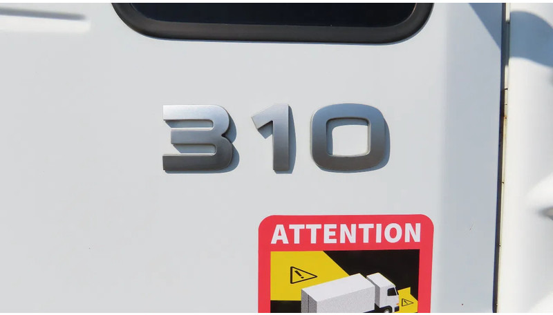 شاحنة صندوقية Iveco Stralis 310 8.60m box! Manual gerabox, Great state: صورة 18 شاحنة صندوقية Iveco Stralis 310 8.60m box! Manual gerabox, Great state: صورة 18