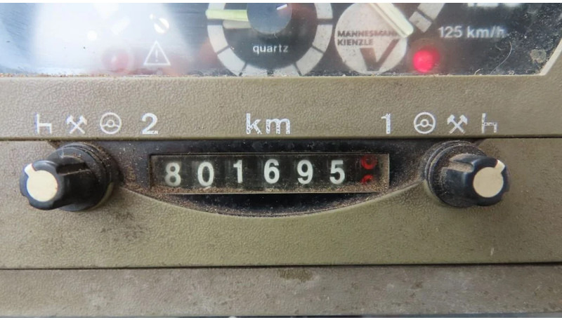 شاحنة قلاب MAN 35.362 8x4 Euro 2, ZF manual gearbox, VERY clean: صورة 14