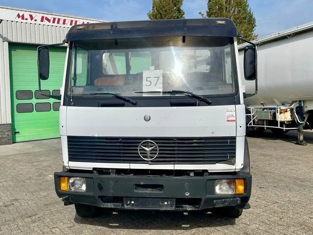 Mercedes-Benz 1514 Manual diesel pomp. Very clean - شاحنة - نظام الكابلات: صورة 2 Mercedes-Benz 1514 Manual diesel pomp. Very clean - شاحنة - نظام الكابلات: صورة 2