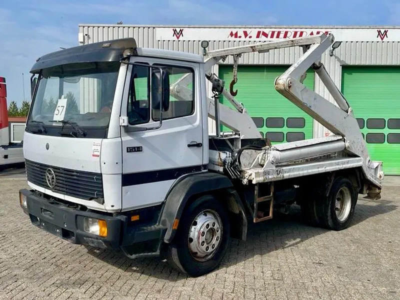 Mercedes-Benz 1514 Manual diesel pomp. Very clean - شاحنة - نظام الكابلات: صورة 1 Mercedes-Benz 1514 Manual diesel pomp. Very clean - شاحنة - نظام الكابلات: صورة 1
