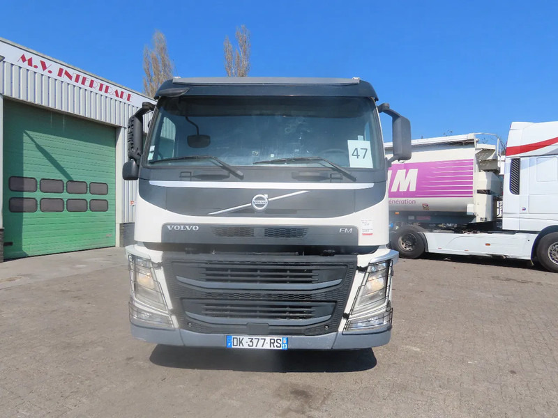 Volvo FM 450 YV2XZ0AXFB708913, APK tot 12-01-2026 ! PTO/Hydrailic, France truck! - مقطورة السحب: صورة 2 Volvo FM 450 YV2XZ0AXFB708913, APK tot 12-01-2026 ! PTO/Hydrailic, France truck! - مقطورة السحب: صورة 2