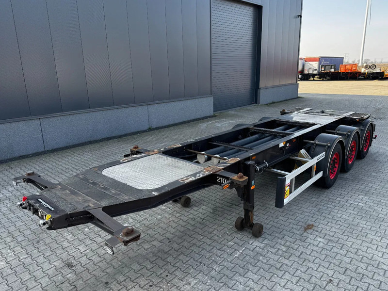 Burg 20FT/3-axles, SAF INTRADISC, ADR (EXII, EXII, FL, AT), 2x LIFTAXLE, NL-Chassis, APK/ADR:06/2025 - ناقل حاوية/ نصف مقطورة بحاوية: صورة 2 Burg 20FT/3-axles, SAF INTRADISC, ADR (EXII, EXII, FL, AT), 2x LIFTAXLE, NL-Chassis, APK/ADR:06/2025 - ناقل حاوية/ نصف مقطورة بحاوية: صورة 2