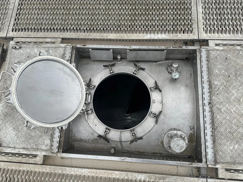 خزان تخزين لنقل الوقود SINGAMAS 20FT ISO, 26.000L/1-COMP/3 BAFFELS/3 manholes, 5Y inspection: 06/2027: صورة 18