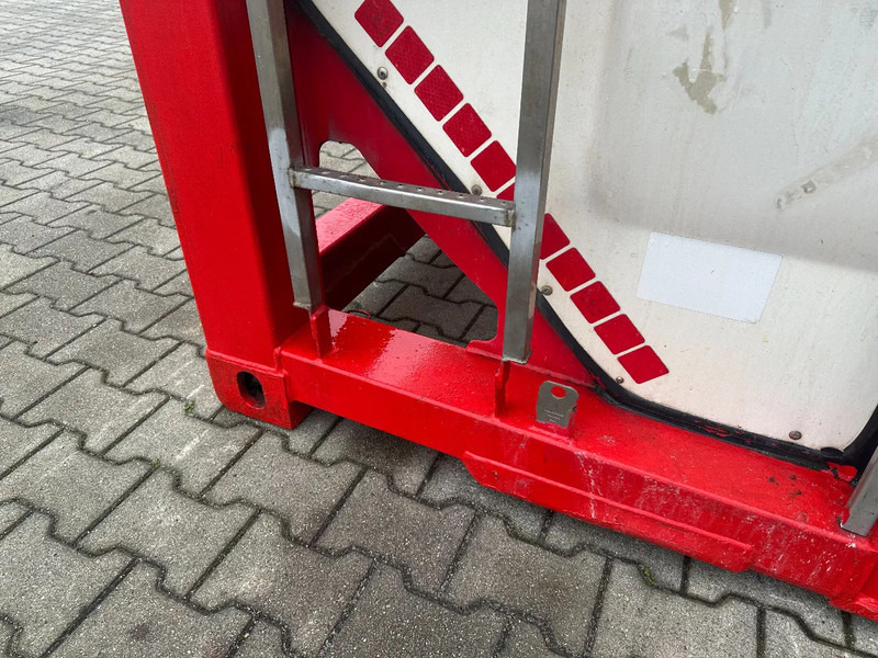 خزان تخزين لنقل الوقود SINGAMAS 20FT ISO, 26.000L/1-COMP/3 BAFFELS/3 manholes, 5Y inspection: 06/2027: صورة 7