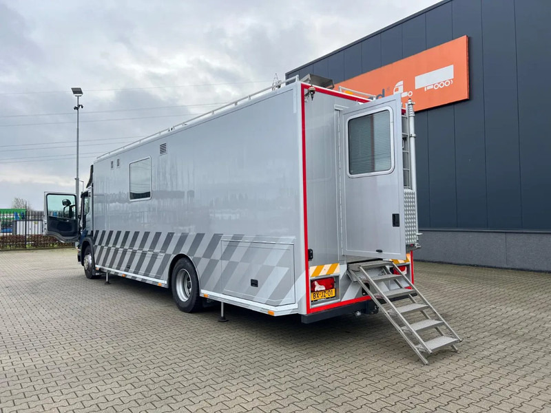 Scania P230 TOP: multifunct. ruimte met airco (camper?), 22kVA generator, hydr. steunpoten, beloopbaar dak, keuken, APK 10-2026 - شاحنة: صورة 5 Scania P230 TOP: multifunct. ruimte met airco (camper?), 22kVA generator, hydr. steunpoten, beloopbaar dak, keuken, APK 10-2026 - شاحنة: صورة 5