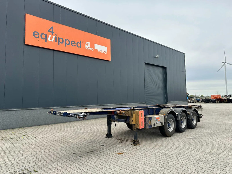 Van Hool 20FT/30FT, ADR (EX/II, EX/III, FL, AT), BPW + drum, ALCOA, liftaxle, NL-Chassis - ناقل حاوية/ نصف مقطورة بحاوية: صورة 1 Van Hool 20FT/30FT, ADR (EX/II, EX/III, FL, AT), BPW + drum, ALCOA, liftaxle, NL-Chassis - ناقل حاوية/ نصف مقطورة بحاوية: صورة 1