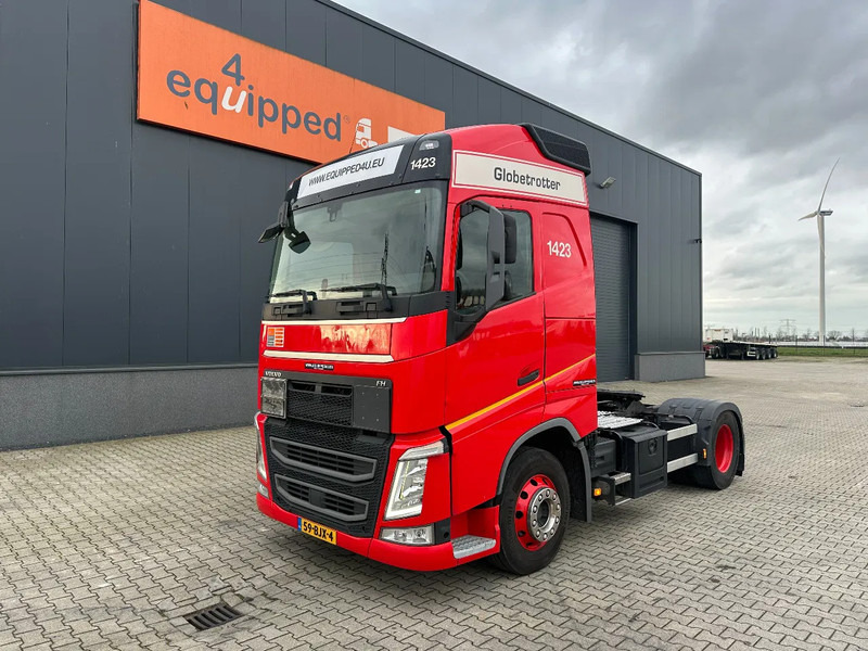 Volvo FH Globetrotter 4x2 ADR (EXII, EXIII, FL, AT) EURO-6 VEB 519.403km NL valid ADR/APK: 6/2026 - رأس تريلا: صورة 1 Volvo FH Globetrotter 4x2 ADR (EXII, EXIII, FL, AT) EURO-6 VEB 519.403km NL valid ADR/APK: 6/2026 - رأس تريلا: صورة 1